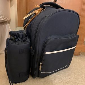 NWT Picnic at Ascot- picnic backpack for 2!